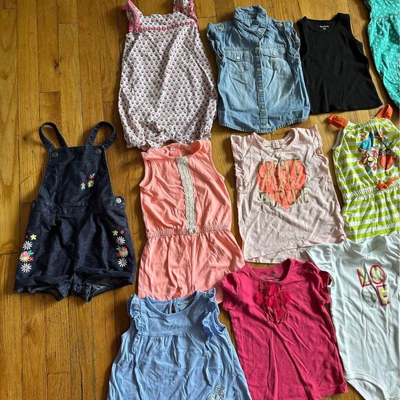 22 Girls Summer Clothing Bundle (Size: 24 Months) - Picture 2 of 4